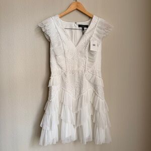 NWT BCBGMaxazaria White Lace Dress women’s size 6
